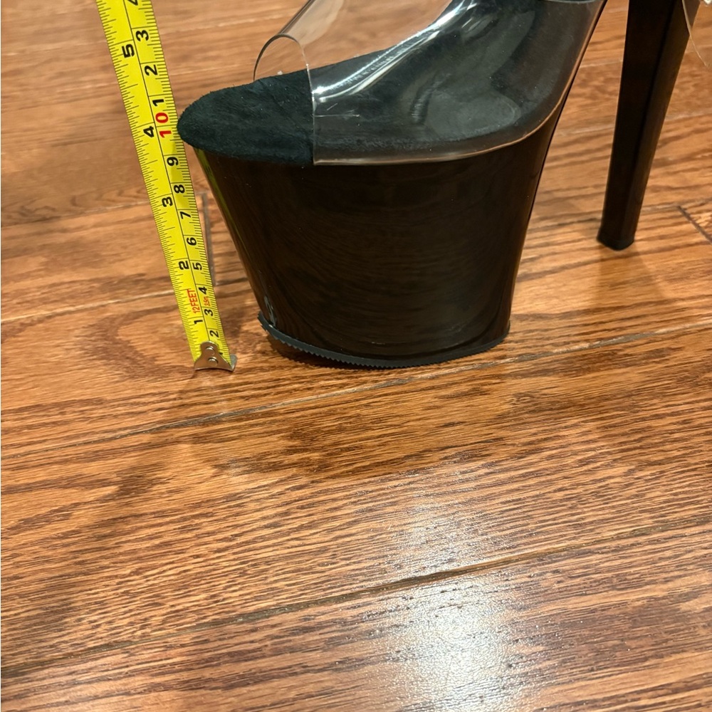 New Pleasers Women’s Black and Clear High Platform Heels - Picture 3 of 6